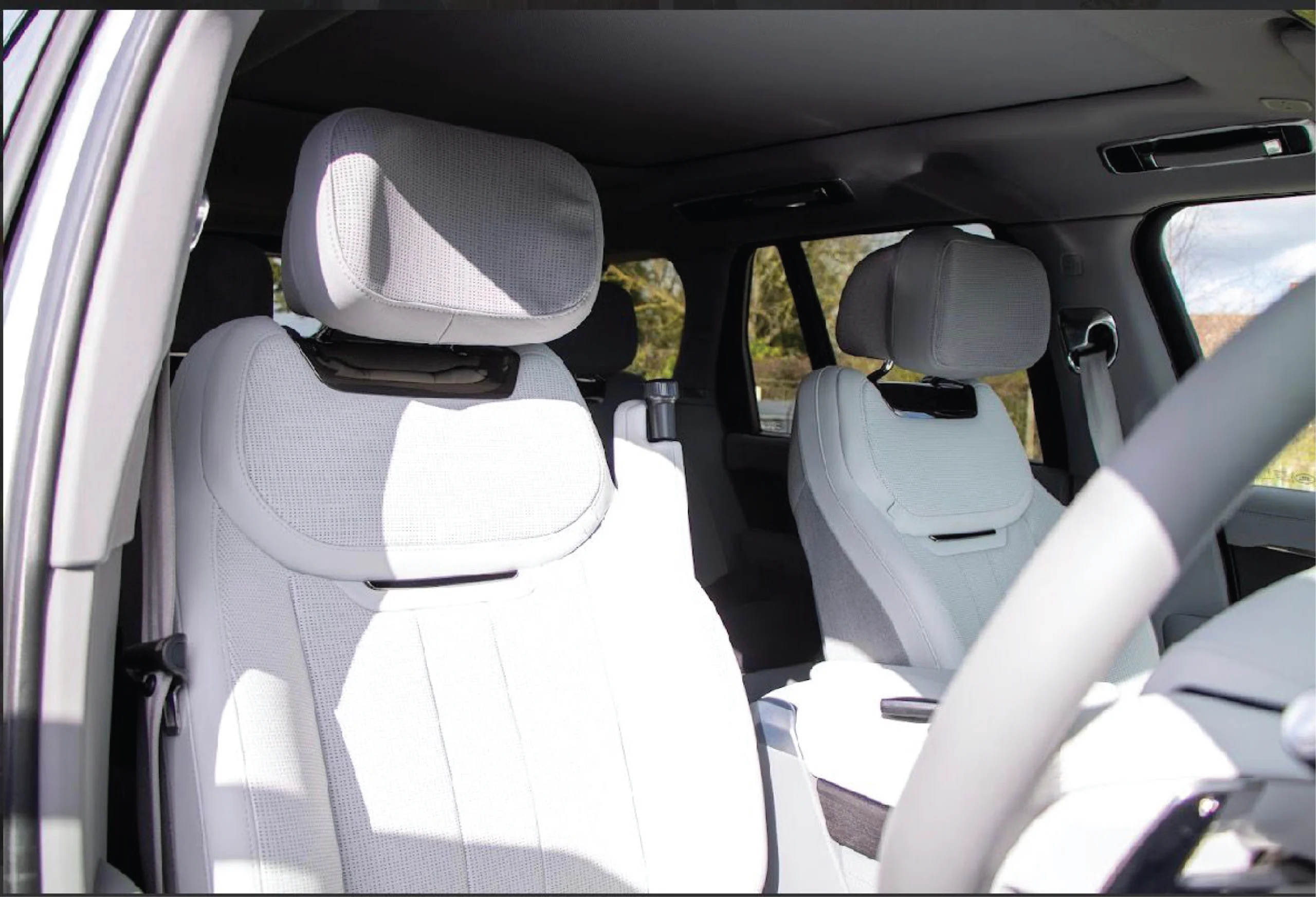 RANGE ROVER SPORT - ENGINE BAY DETAIL - STAMFORD